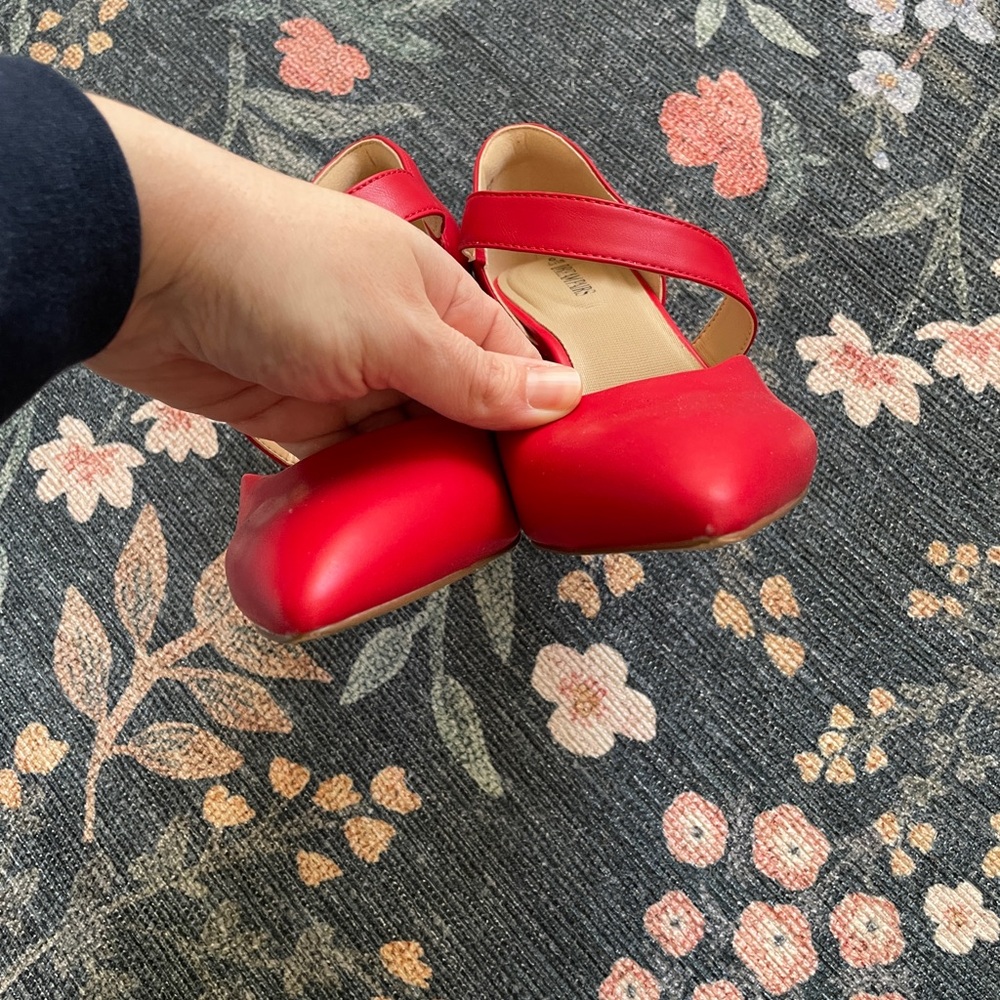 Dream Pairs red pumps 9 - Picture 4 of 9